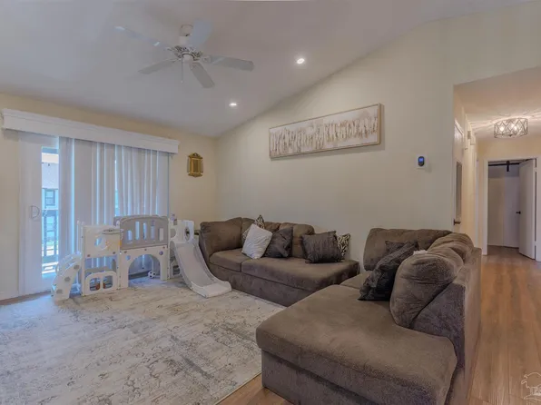 2299 Scenic Hwy APT R11, Pensacola, FL 32503