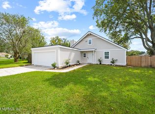 835 Century 21 Dr, Jacksonville, FL 32216