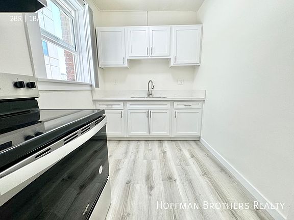 2nd image of 343 S Alvarado St #300