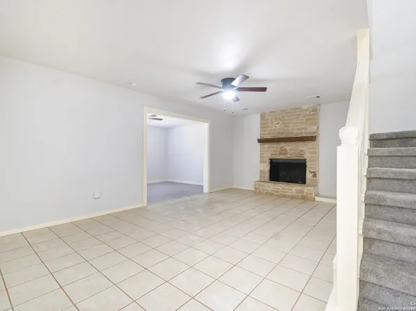 8401 timber crest, San Antonio, TX 78250