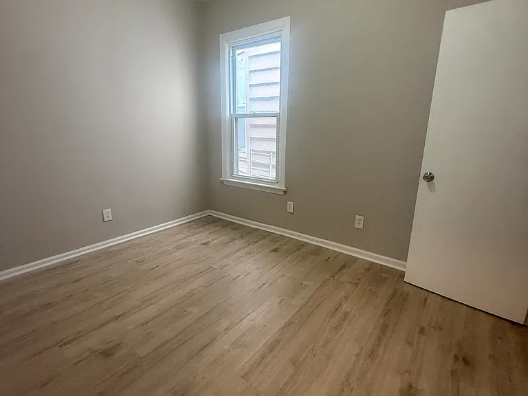 62 S 13th St #2B — Photo 5