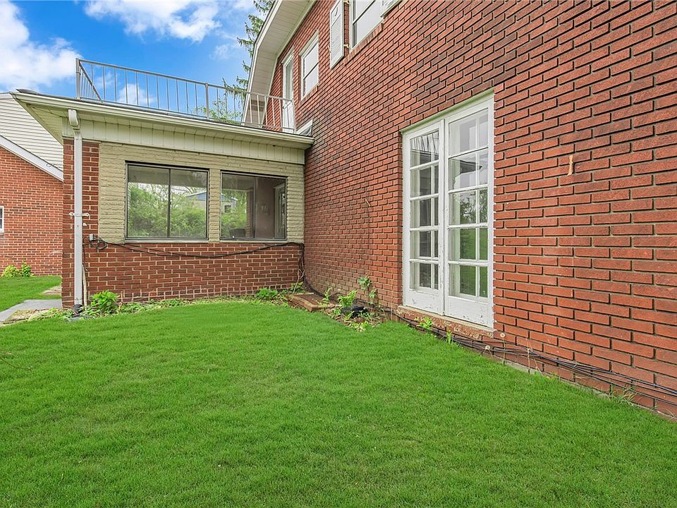 28th image of 613 Briarcliff Dr