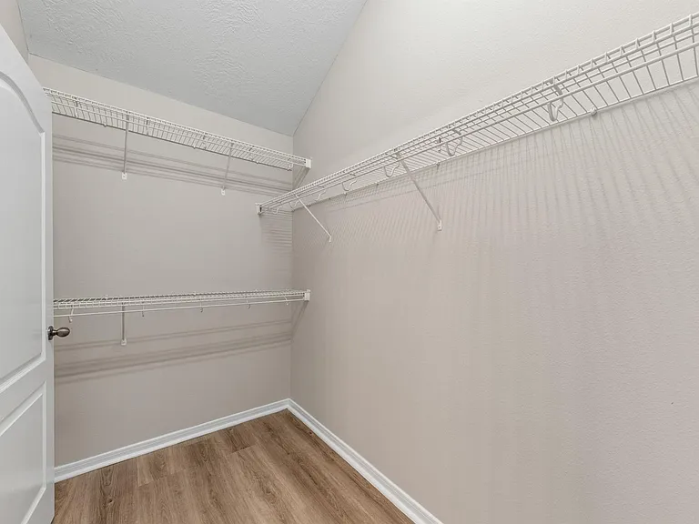 731 Pickett Hill Ln — Photo 25