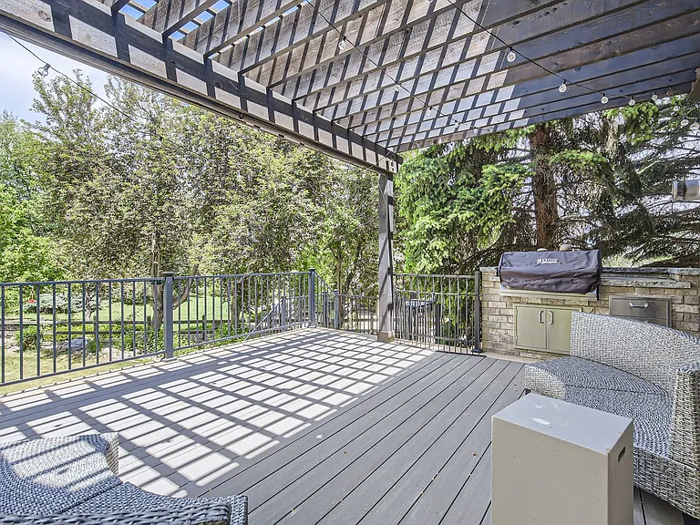 7215 Spring Creek Cir — Photo 2