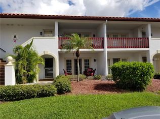 10650 Village Dr APT 102, Seminole, FL 33772