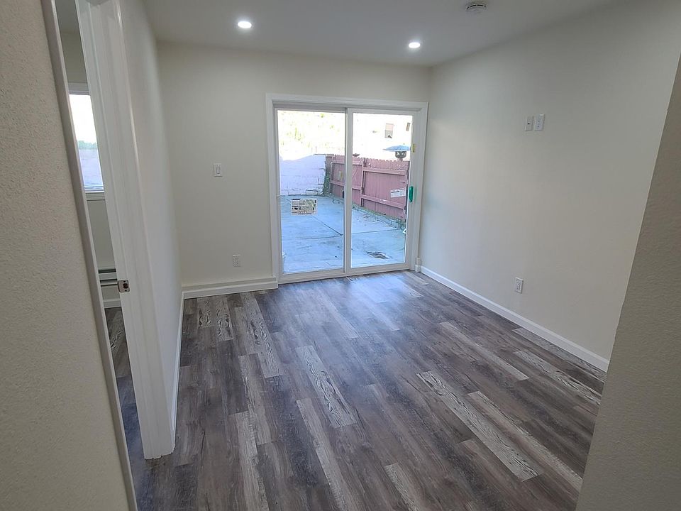 2nd image of 433 Bonnie St #2