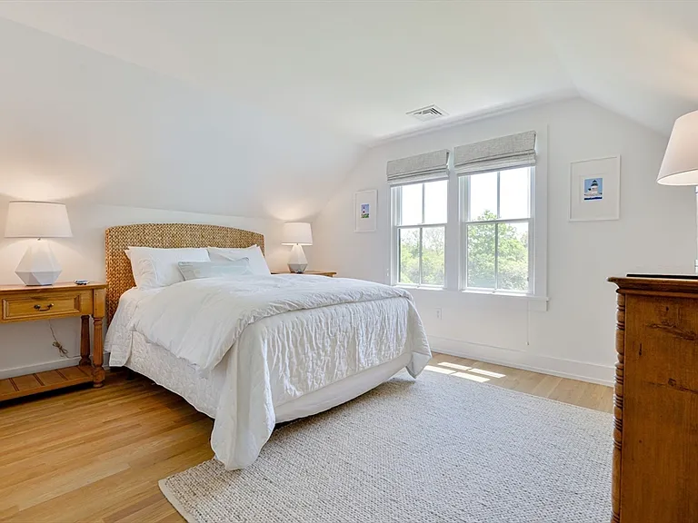 8 Burnt Swamp Ln — Photo 10