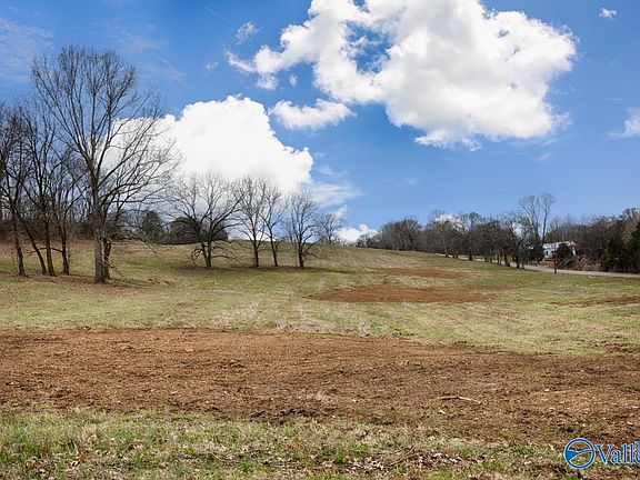 3rd image of 10.8 Briar Patch Rd #A