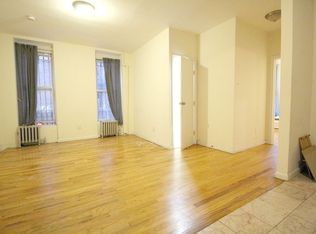 493 Clinton Ave #2REAR, Brooklyn, NY 11238