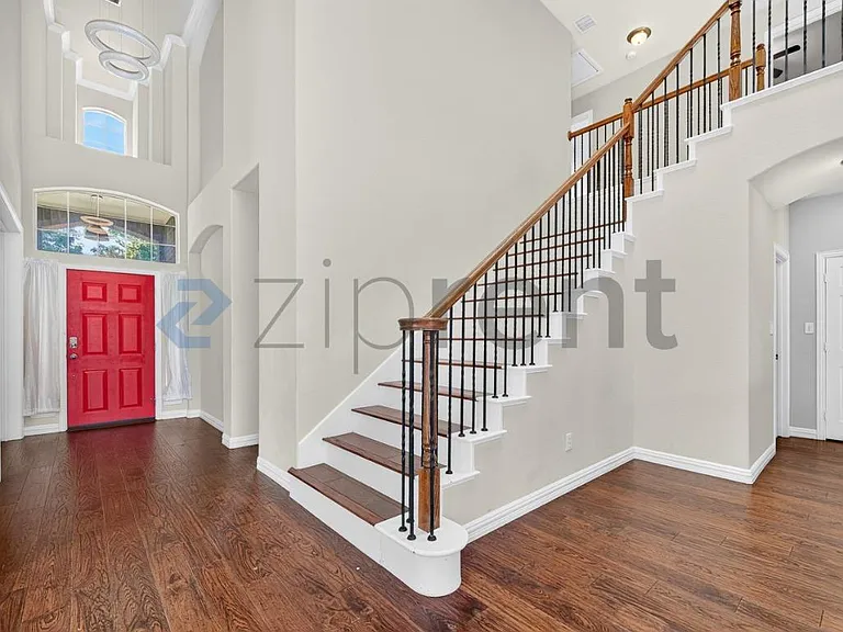 15128 Appaloosa Dr — Photo 1