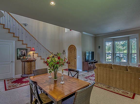 Entry Stair Case