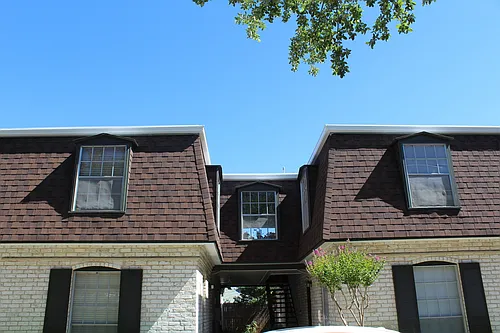 1045 Shook Ave Photo 1