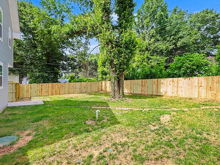 702 Legrand St — Photo 29