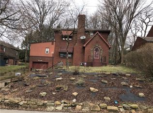 2329 Hollywood Dr, Pittsburgh, PA 15235