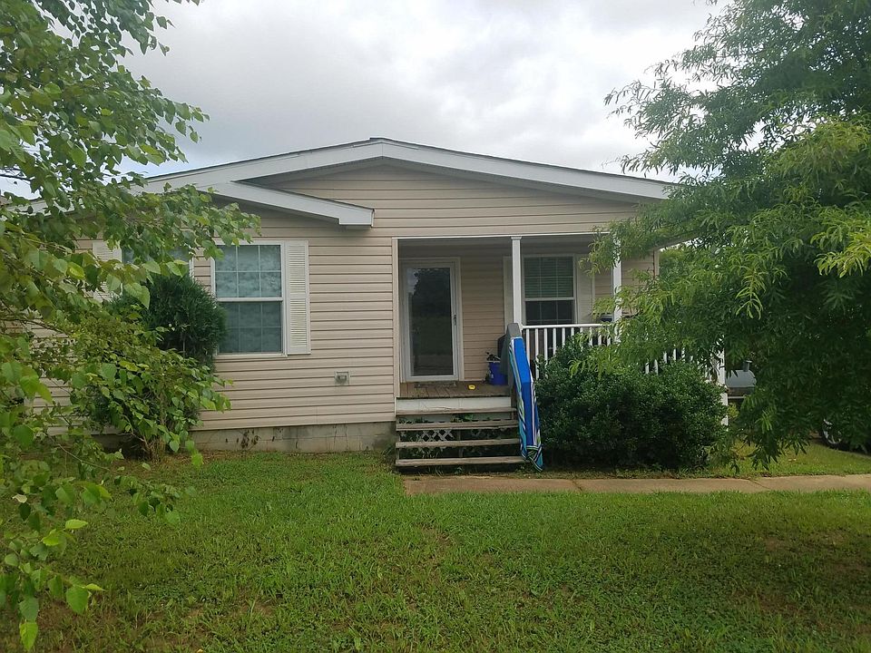 1st image of 25 Crest Oak Dr