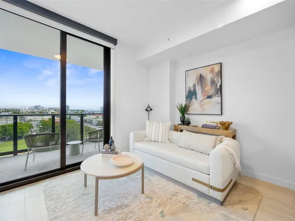 580 72nd St Unit 611, Miami Beach, FL 33141