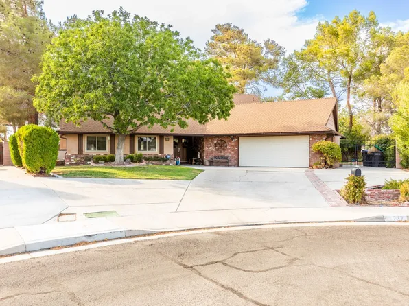 737 Randall St, Ridgecrest, CA 93555