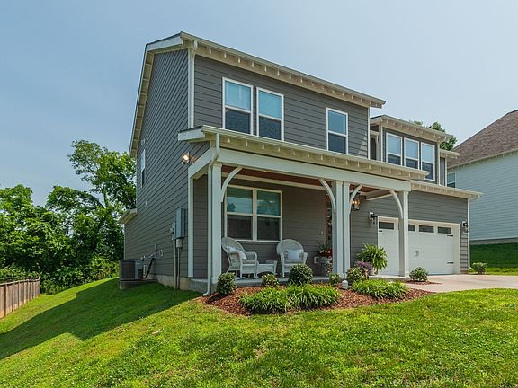 4th image of 588 Davis Valley Dr