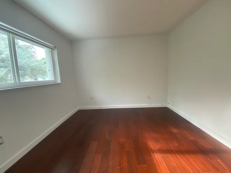 2043 SW 103rd Ct — Photo 30