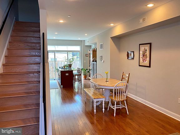 5th image of 1624 Latona St