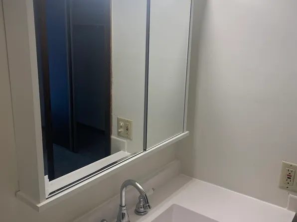 1693 Sherburne Ave APT 303, Saint Paul, MN 55104