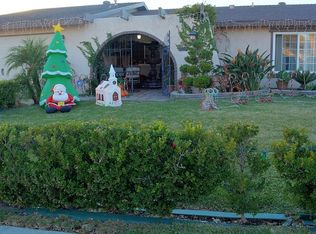 9520 Mango Ave, Fontana, CA 92335