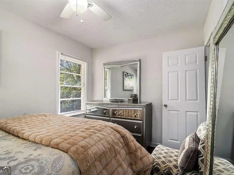 3367 Misty Valley Rd — Photo 15