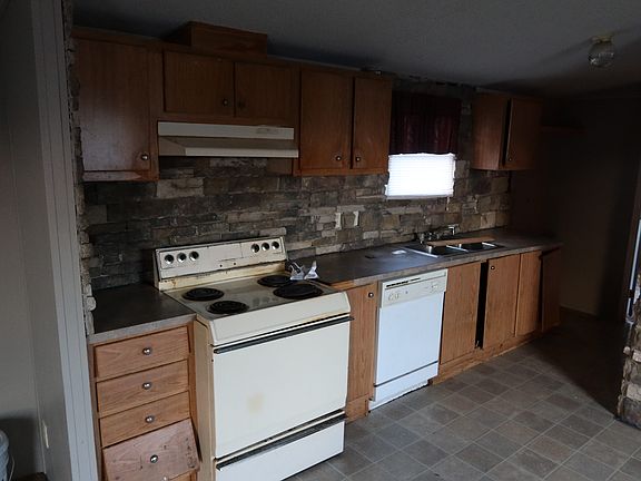 4th image of 2625 Fanning Oaks Dr