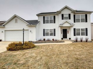 3910 Wild Flower Dr, Champaign, IL