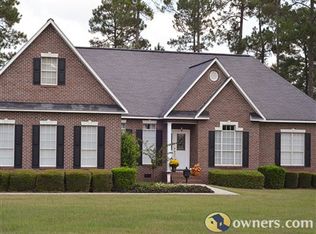 64 Eagle Ridge Dr, Eastman, GA 31023