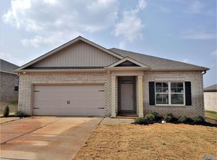 111 Settlement Dr, Huntsville, AL 35810