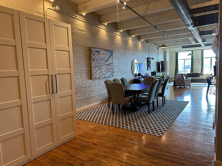 2319 1st Ave N #305 — Photo 9