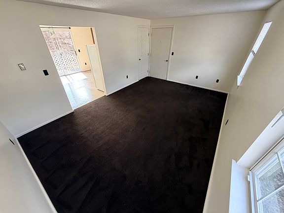 3rd image of 3 Penwood Dr #4
