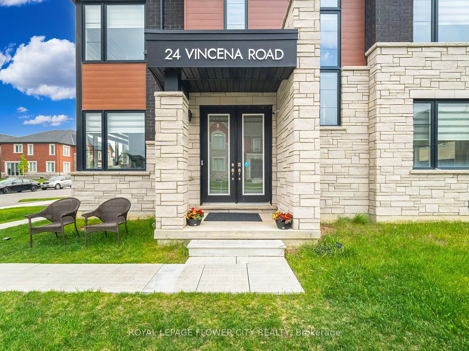4 bed, $3,400 — Photo 2