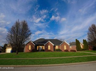 8110 Kellerman Rd, Louisville, KY 40219