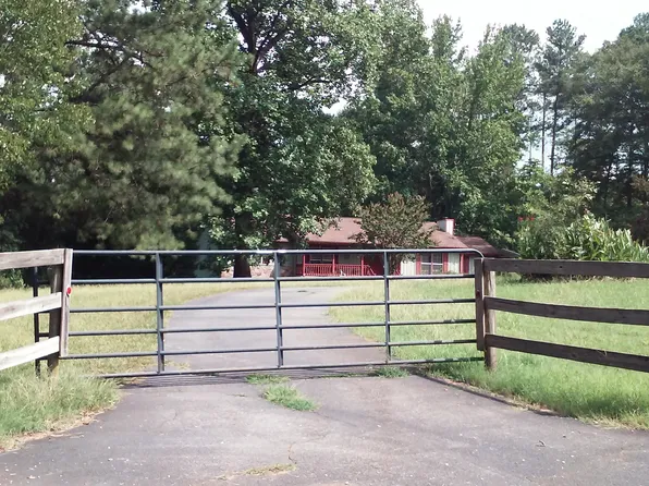 1000 Simmons Rd, Social Circle, GA 30025