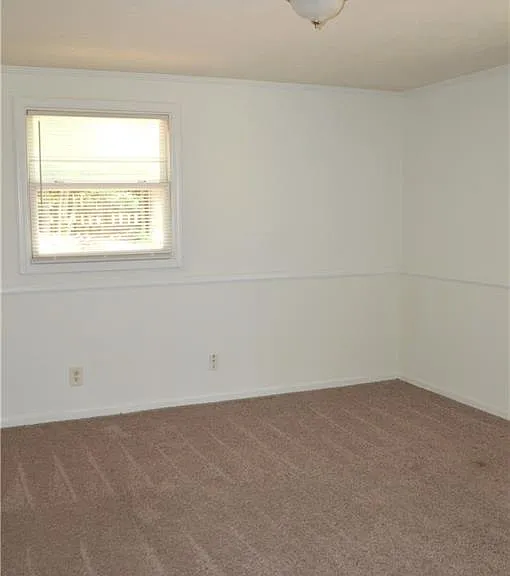 26 Main St — Photo 11