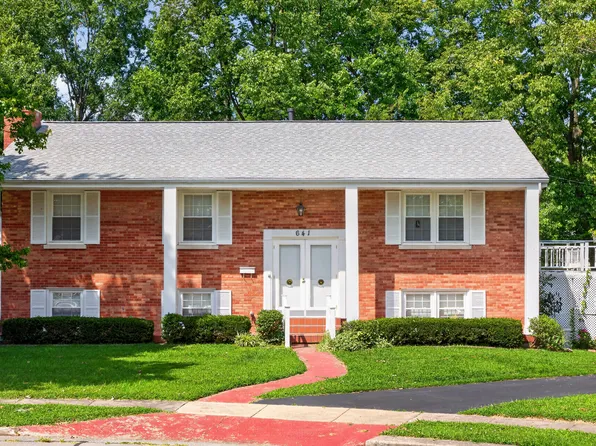 641 Bellcastle Rd, Lexington, KY 40505
