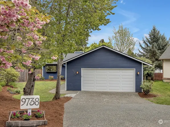 9738 NE 141st Court, Kirkland, WA 98034
