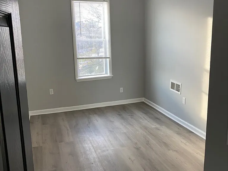 2800 The Alameda #12 — Photo 3