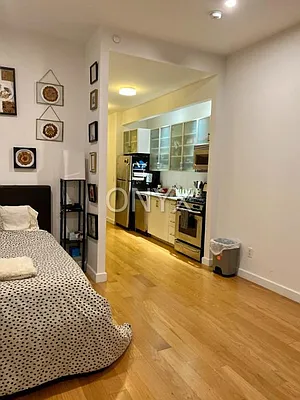 Rented by Onyx Group of New York | media 15