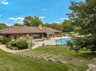 8549 N Servite Dr UNIT 102, Milwaukee, WI 53223