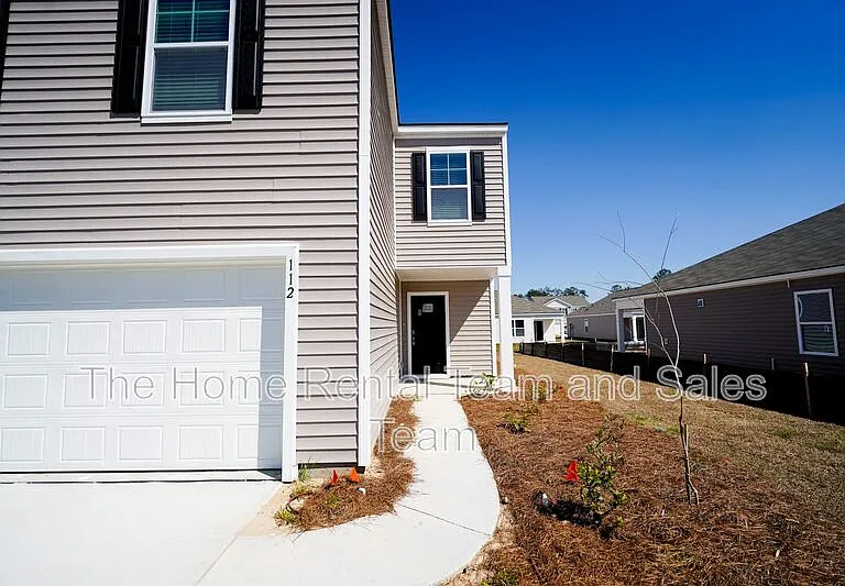 112 Red Admiral Ln — Photo 3