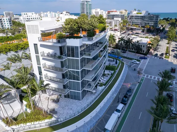 801 S Pointe Dr #204, Miami Beach, FL 33139