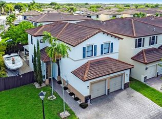 9209 SW 227th Ln, Cutler Bay, FL 33190