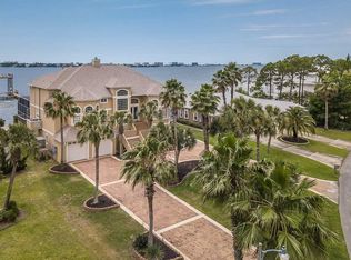 5840 Red Cedar St, Perdido Key, FL 32507