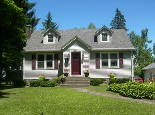 306 Lark St, Glenville, NY 12302