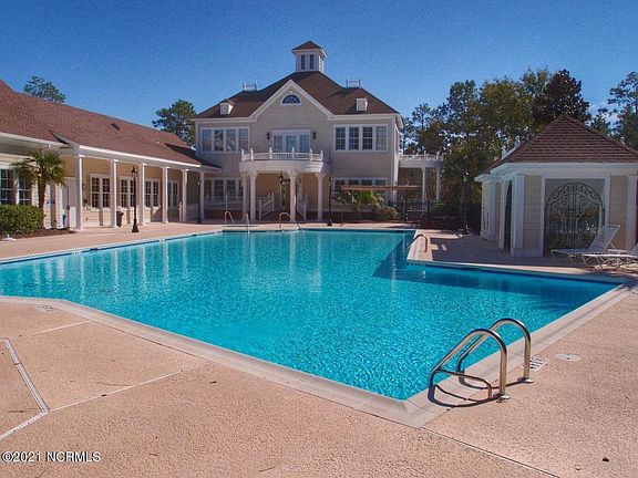 3rd image of 343 Laurel Valley Dr