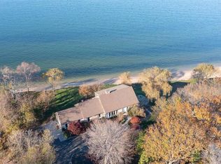 4 Bluff Rd, Nissequogue, NY 11780