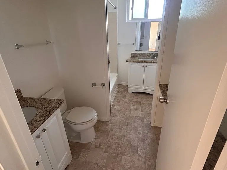 2155 La Canada Crest Dr — Photo 10